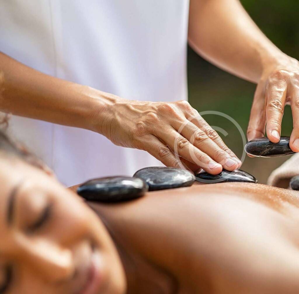 Kona Pohaku Massage (Hot Stone)